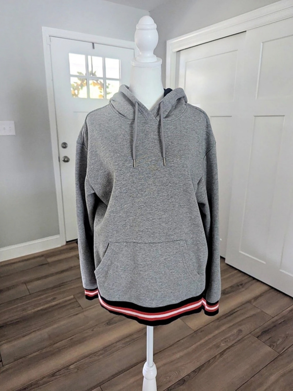 Original Use Men's Gray Striped Hem Pullover Hoodie Sweatshirt Gray Color Block